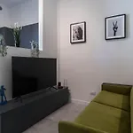 Cavour 82 Apartamento *