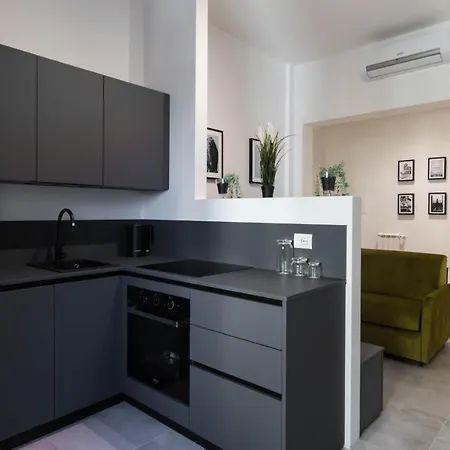 Cavour 82 Apartman *