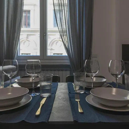 Apartman Cavour 82 *