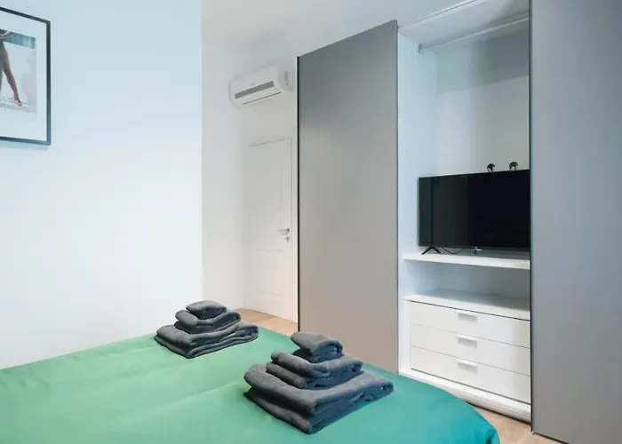 Cavour 82 Апартаменты Флоренция