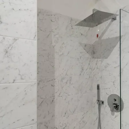 Cavour 82 דירה פירנצה